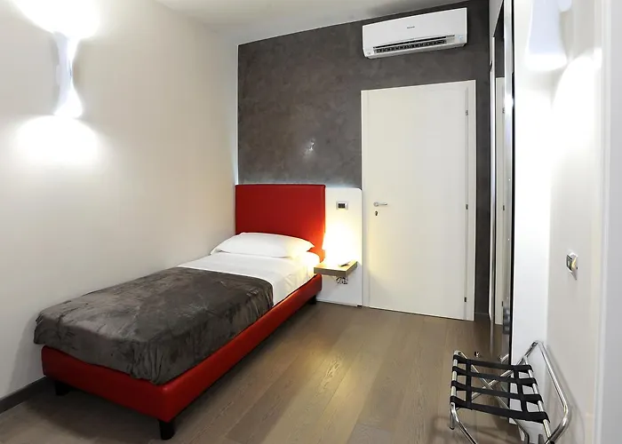 Opera Oda ve Kahvaltı 3*